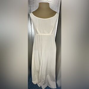 Vintage Ivory Off-White Sleeveless Slip Nightgown Dress